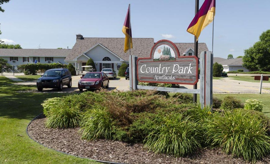 Country Park Apartments Oshkosh